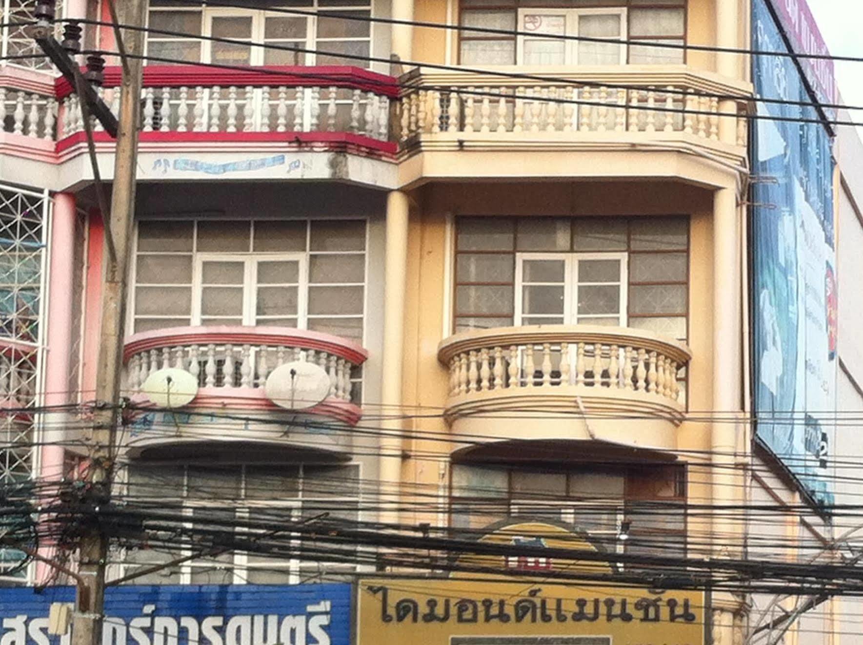 Diamond Mansion & Guesthouse Surat Thani Exterior photo